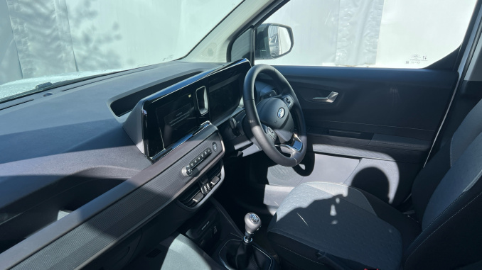 Ford Transit Courier Diesel 1.5 EcoBlue Limited Van - Image 9